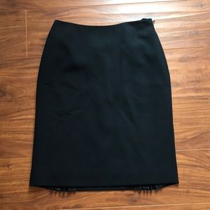 Ann Taylor petit pencil skirt black size 0